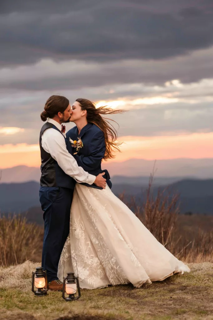 bride-groom-kissing-mountain-at-sunrise-near-asheville