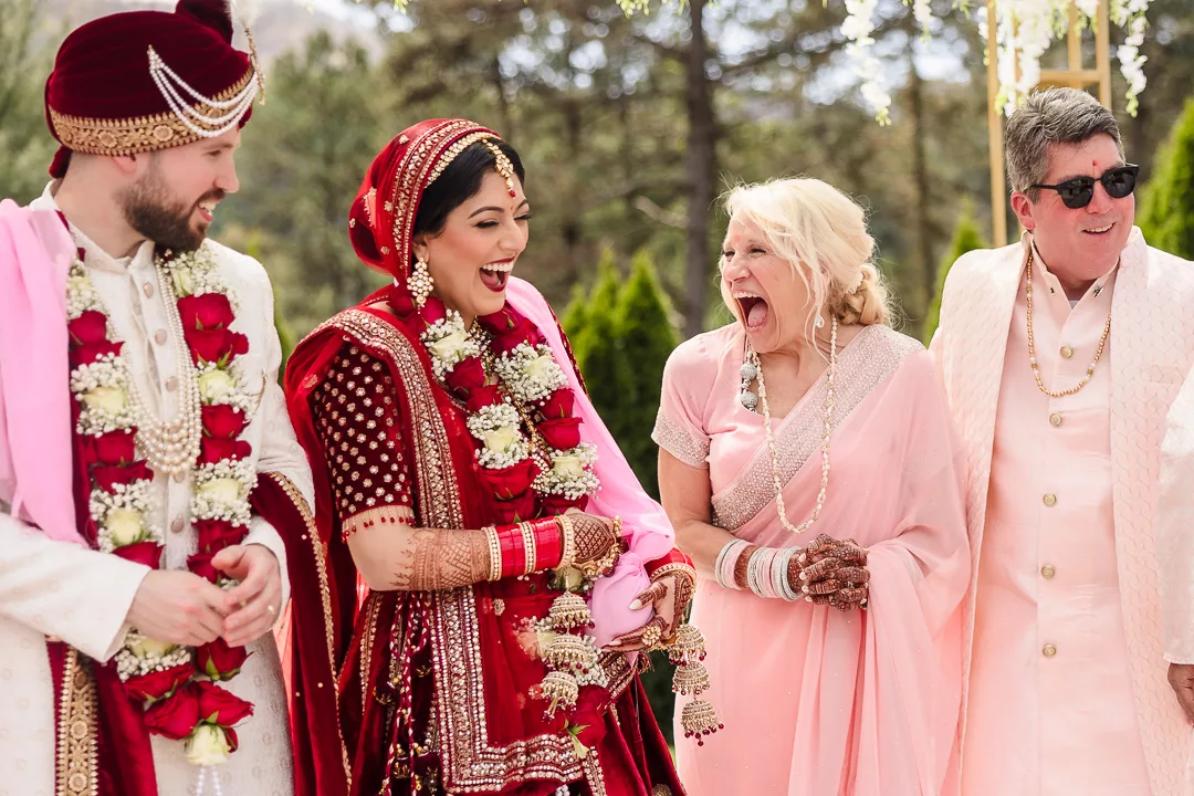 indian-wedding-in-asheville-bride-and-mother-in-law-laughing